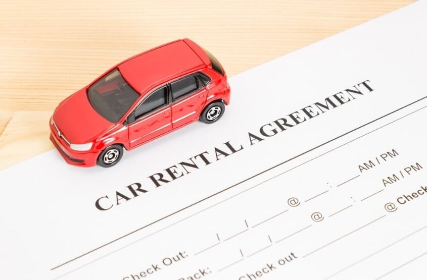 a car rental agreement when renting a car in cancun