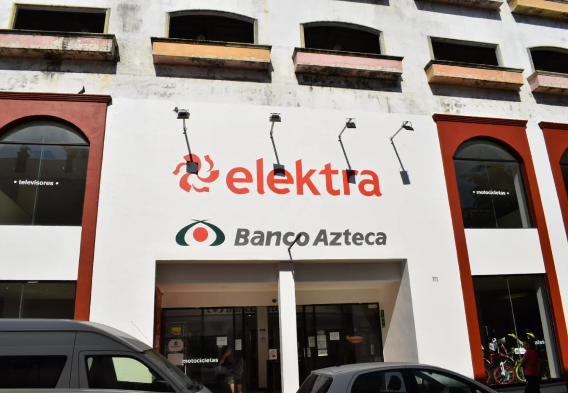 Elektra Banco Azteca in Puerto Vallarta, Mexico.